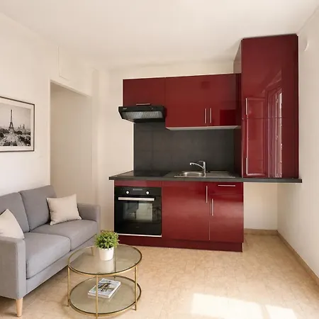Apartment Parc Metro - Aishin